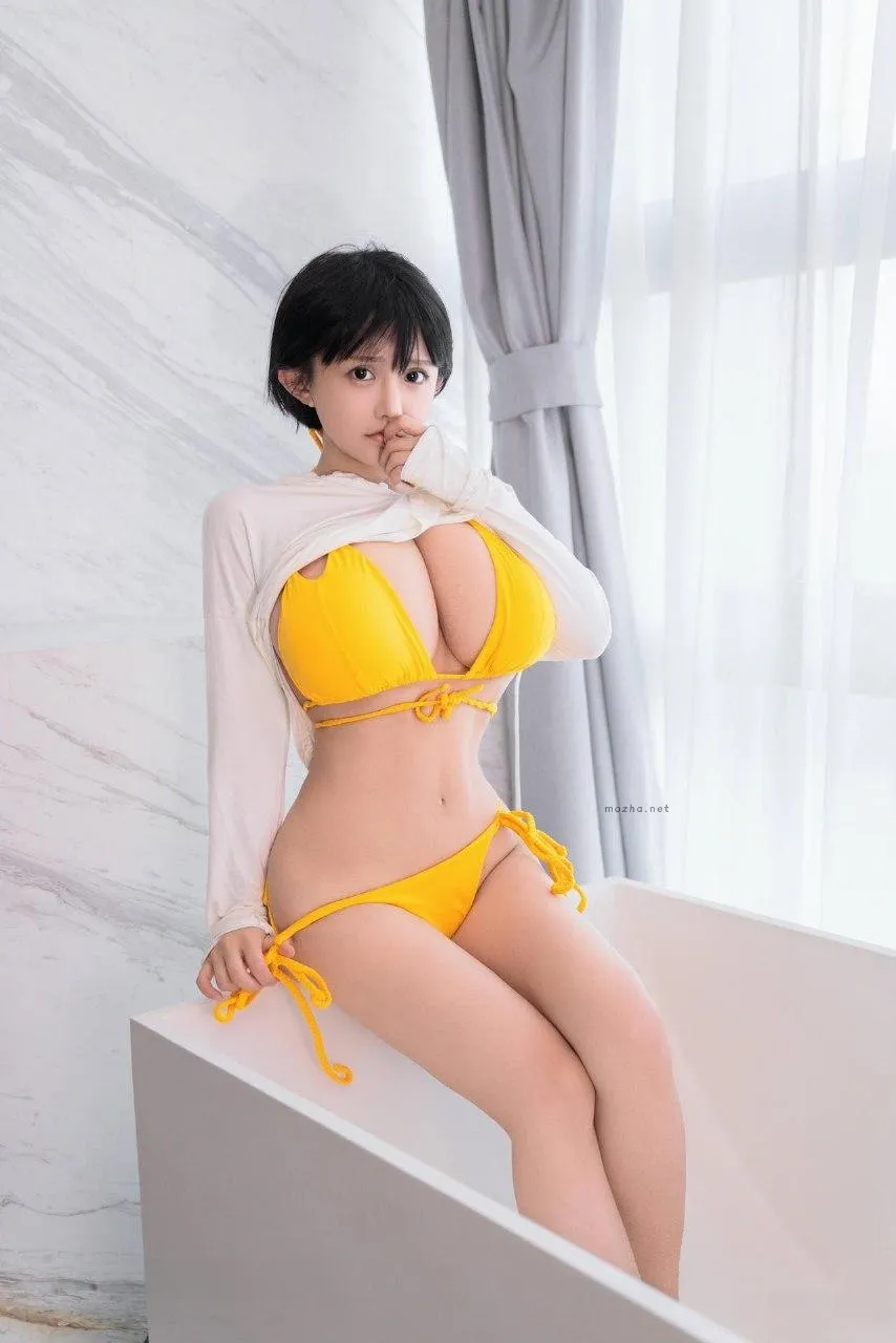 古阿扎 – 春日比基尼【9P】